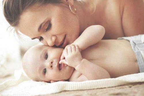 试管婴儿：赴泰生子费用多少？流程如何？